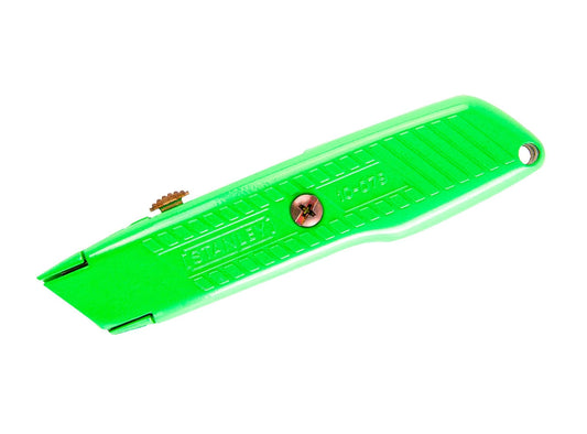Cuchillo cartonero mango metálico 6'' Stanley