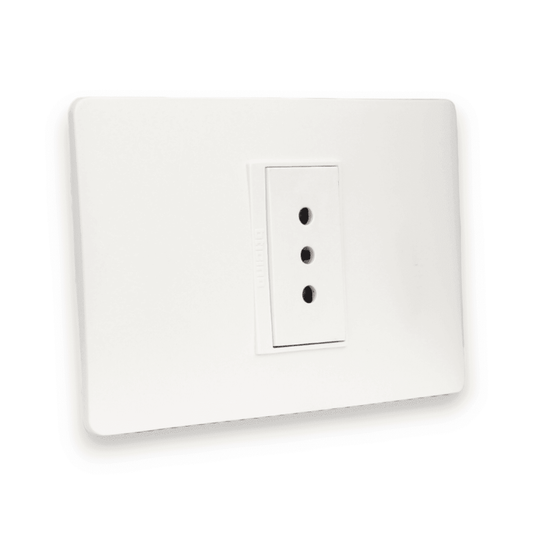 Enchufe simple 10A Bticino